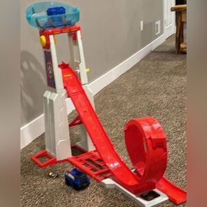 Paw Patrol Rescue Wheels Super Loop Tower HQ